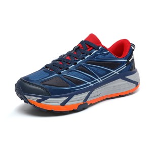 New anti-slip and wear-resistant sports shoes