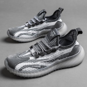 Trendy flyknit breathable mesh popcorn sole sports shoes for men